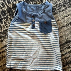 2T boys tank top barely worn great condition